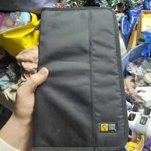 Case Logic CD/DVD wallet, Holds 64 Discs